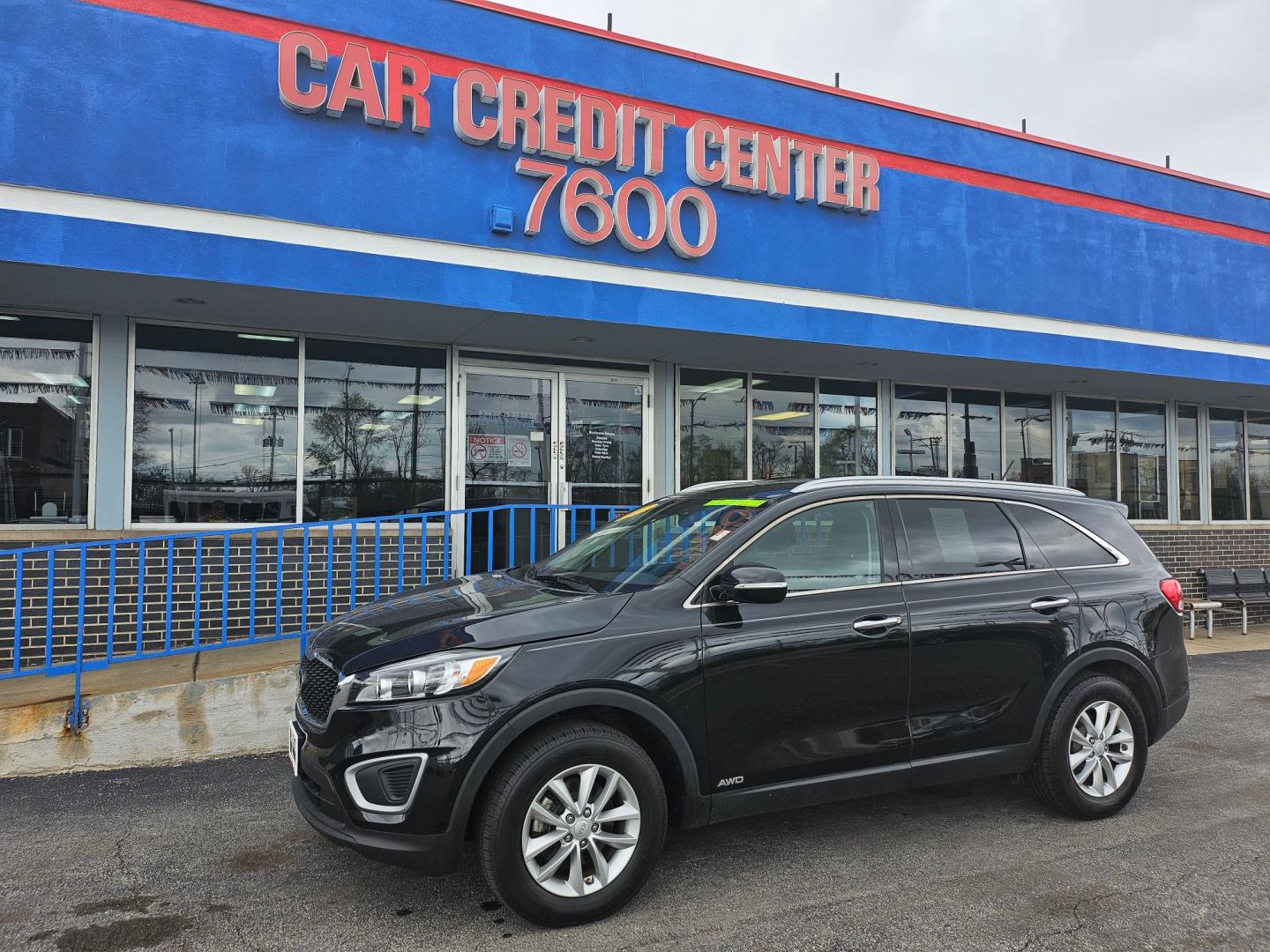 2017 BLACK Kia Sorento LX AWD (5XYPGDA39HG) with an 2.4L L4 DOHC 16V engine, 6A transmission, located at 7600 S Western Ave., Chicago, IL, 60620, (773) 918-3980, 0.000000, 0.000000 - Photo#1